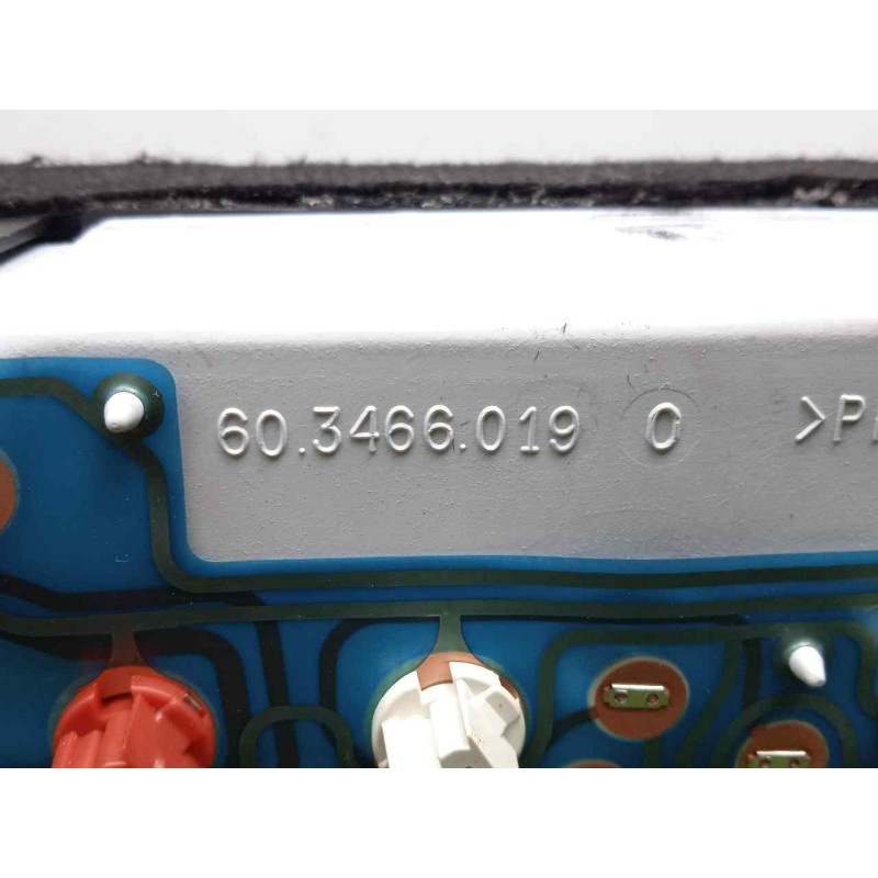 Recambio de cuadro instrumentos para lancia delta 1.8 cat referencia OEM IAM 603466019-71259690-7125969080 CON.TARAS 
