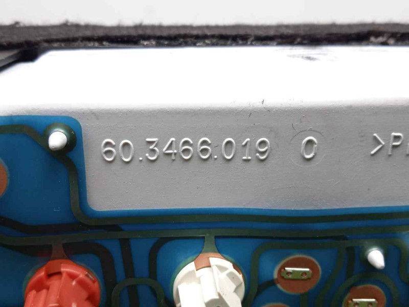 Recambio de cuadro instrumentos para lancia delta 1.8 cat referencia OEM IAM 603466019-71259690-7125969080 CON.TARAS 