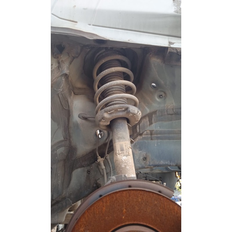 Recambio de amortiguador delantero derecho para volkswagen touran (1t1) 1.9 tdi referencia OEM IAM   