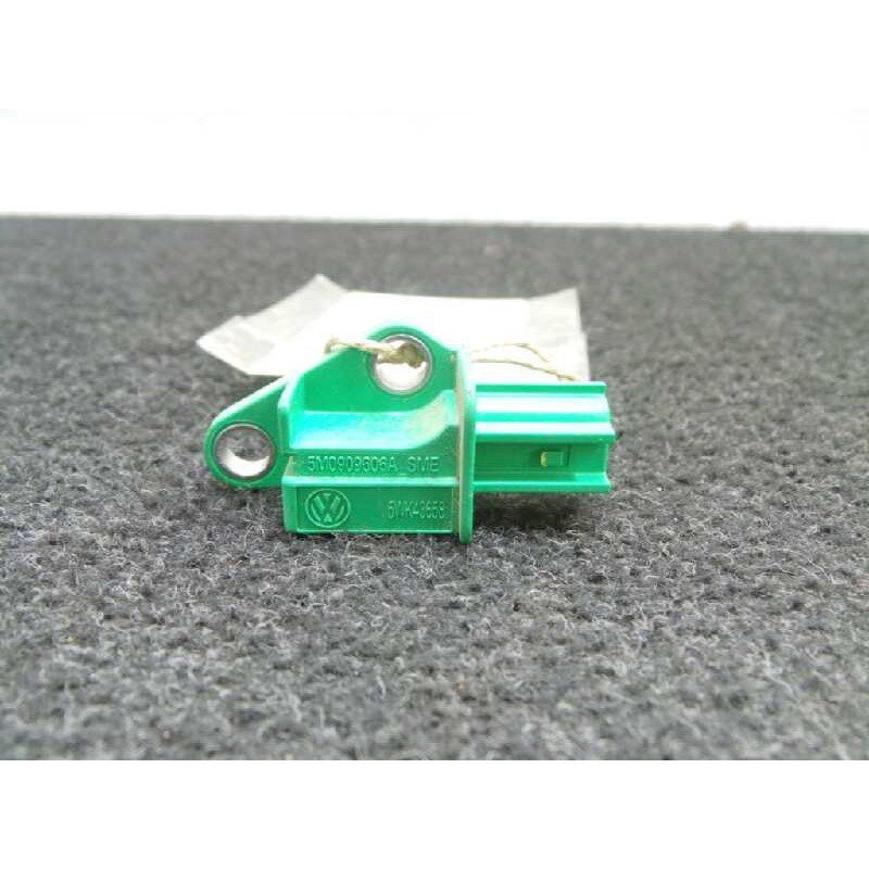 Recambio de sensor impacto airbag para volkswagen scirocco (137) 1.4 16v tsi referencia OEM IAM 5M0909606A-5WK43658  
