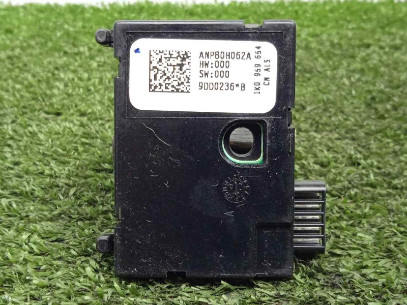 Recambio de sensor para seat leon (1p1) 1.9 tdi referencia OEM IAM 1K0959654 SENSOR.GIRO 