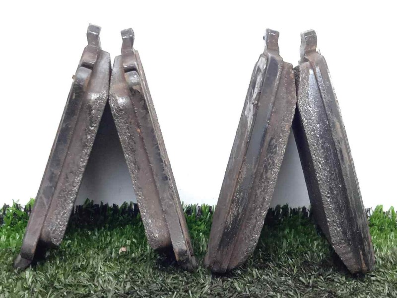 Recambio de pastillas frenos delanteras para volkswagen passat berlina (3c2) 1.9 tdi referencia OEM IAM   