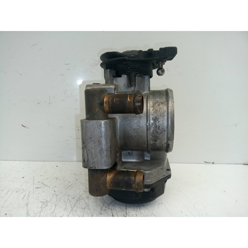Recambio de caja mariposa para audi a4 berlina (b5) 1.8 20v referencia OEM IAM 408237212002-058103063H  