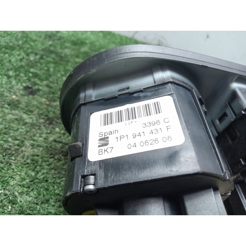 Recambio de interruptor luces para seat leon (1p1) 1.9 tdi referencia OEM IAM 1P1941431F  