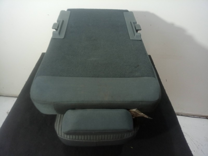 Recambio de asiento trasero medio para ford c-max 2.0 tdci cat referencia OEM IAM  TELA 