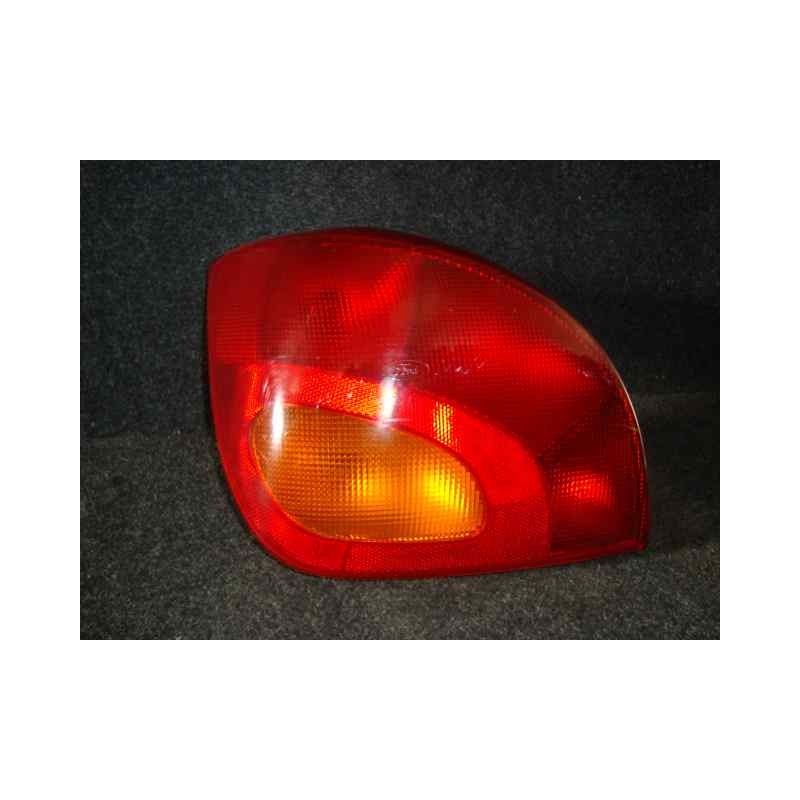 Recambio de piloto trasero izquierdo para ford fiesta berlina referencia OEM IAM  FIESTA.96-02 