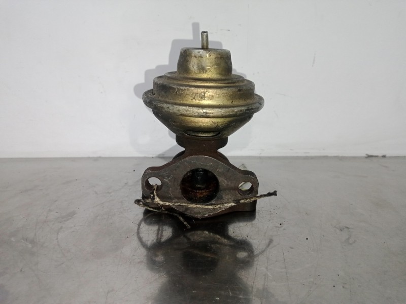 Recambio de valvula egr para daewoo lublin (3308) 2.4 td referencia OEM IAM 72130310-240021 PIERBURG 