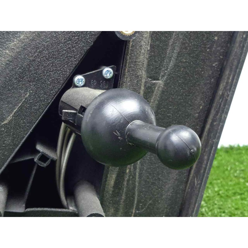 Recambio de retrovisor derecho para daewoo kalos 1.2 cat referencia OEM IAM SINREFERENCIA MANUAL NEGRO