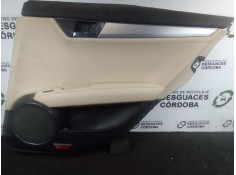 Recambio de guarnecido puerta trasera derecha para mercedes-benz clase c (w204) berlina 2.2 cdi cat referencia OEM IAM 000003125
