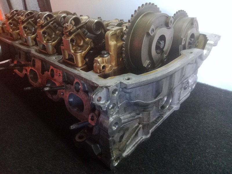 Recambio de culata para chrysler sebring berlina (jr41) 2.0 16v cat referencia OEM IAM   