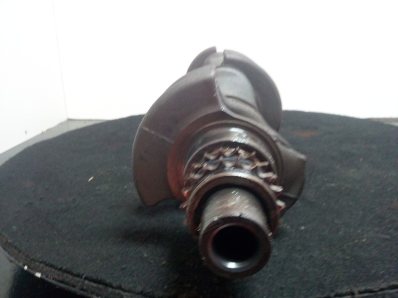 Recambio de cigueñal para bmw serie 5 berlina (e34) 2.0 24v referencia OEM IAM 126457-GGG70-HUB66  