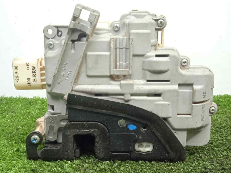 Recambio de cerradura puerta delantera derecha para seat leon (1p1) 1.9 tdi referencia OEM IAM  7.PINES 