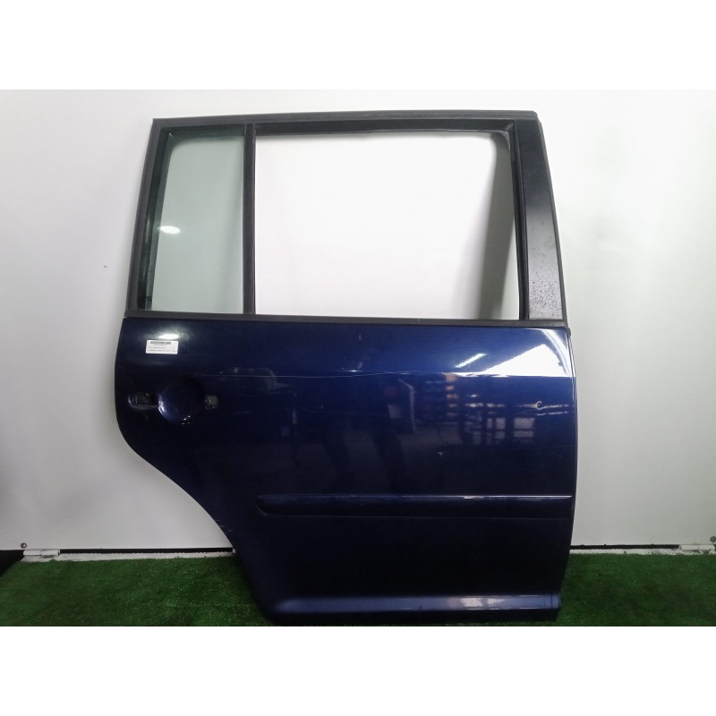 Recambio de puerta trasera derecha para volkswagen touran (1t1) 1.9 tdi referencia OEM IAM  AZUL 