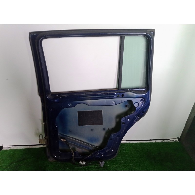 Recambio de puerta trasera derecha para volkswagen touran (1t1) 1.9 tdi referencia OEM IAM  AZUL 