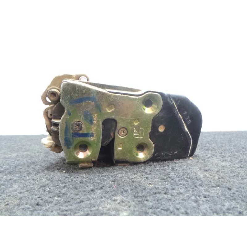 Recambio de cerradura puerta trasera izquierda para chrysler jeep gr.cherokee (wj/wg) 2.7 crd cat referencia OEM IAM  ELECTRICA 