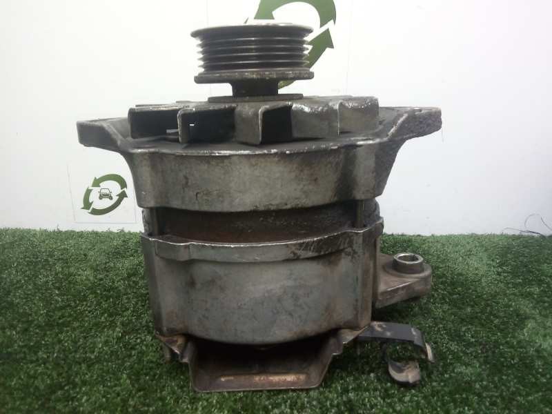Recambio de alternador para lancia delta 1.9 turbodiesel cat referencia OEM IAM 0120469939 90AH - BOSCH POLEA.FIJA - 5.CANALES