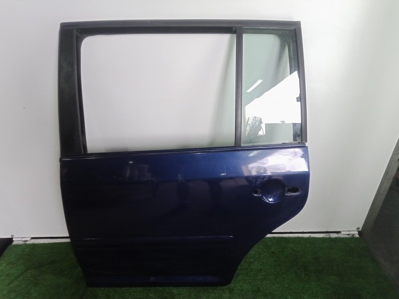 Recambio de puerta trasera izquierda para volkswagen touran (1t1) 1.9 tdi referencia OEM IAM  AZUL 
