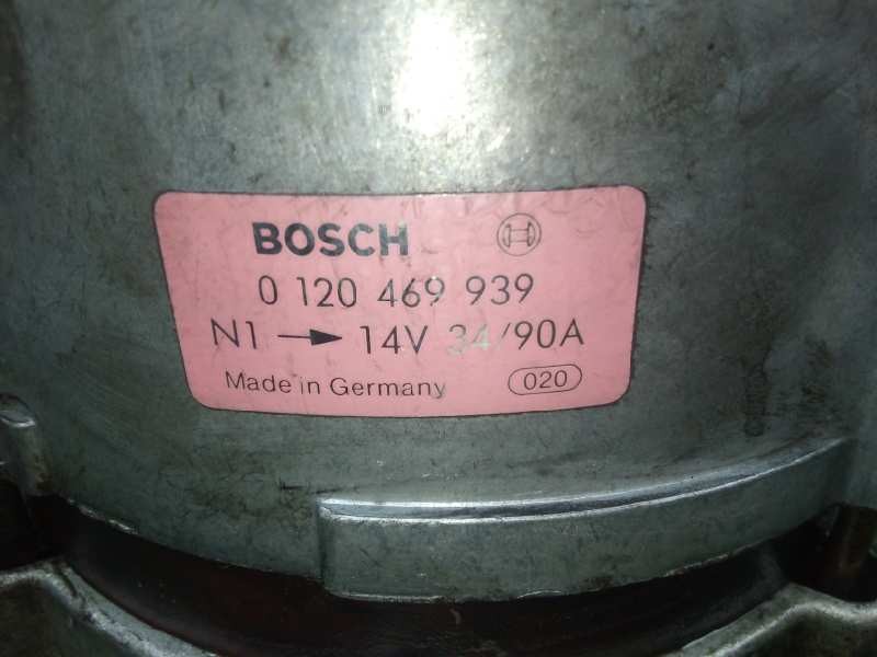 Recambio de alternador para lancia delta 1.9 turbodiesel cat referencia OEM IAM 0120469939 90AH - BOSCH POLEA.FIJA - 5.CANALES
