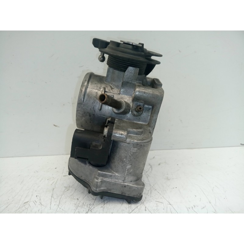 Recambio de caja mariposa para audi a4 berlina (b5) 1.8 20v referencia OEM IAM 408237212002-058103063H  
