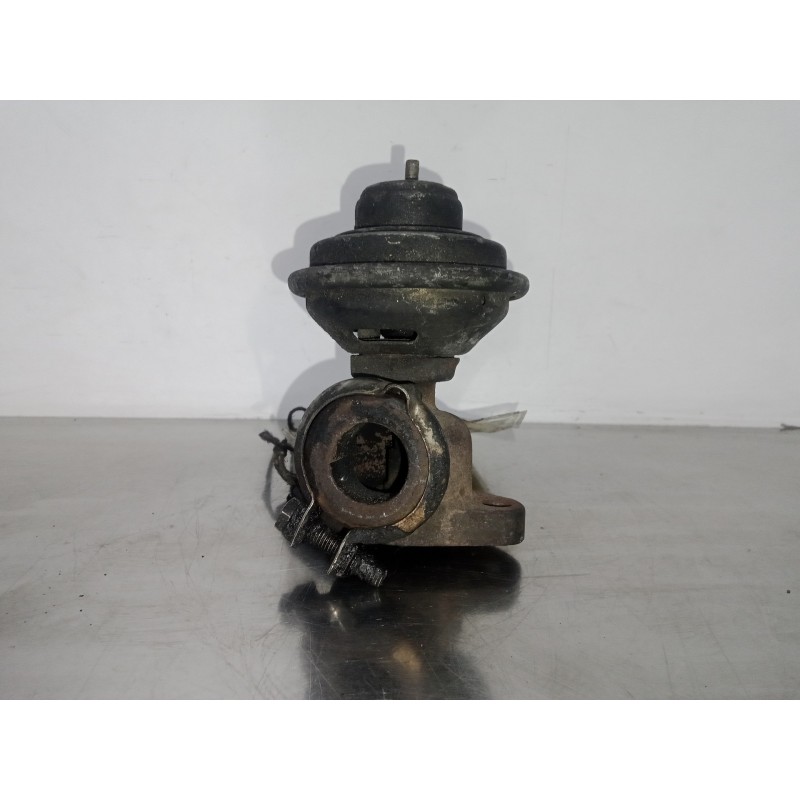 Recambio de valvula egr para opel frontera a 2.3 turbodiesel referencia OEM IAM 72124200-90298975  MECANICA