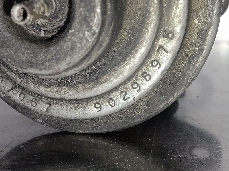 Recambio de valvula egr para opel frontera a 2.3 turbodiesel referencia OEM IAM 72124200-90298975  MECANICA