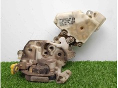 Recambio de cerradura puerta delantera derecha para nissan terrano/terrano.ii (r20) 2.7 turbodiesel referencia OEM IAM 89A543 3. 2