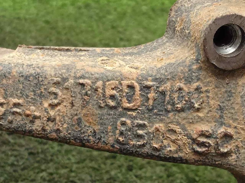 Recambio de mangueta delantera derecha para kia sportage 1.6 crdi cat referencia OEM IAM 51716D7100 SIN.BUJE 