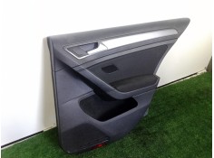 Recambio de guarnecido puerta trasera derecha para volkswagen golf vii lim. 1.6 tdi dpf referencia OEM IAM 1155D301645 MANETA.IN