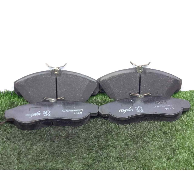 Recambio de pastillas frenos delanteras para peugeot boxer caja cerrada (rs2850)(230)(´02) 2.5 turbodiesel referencia OEM IAM   