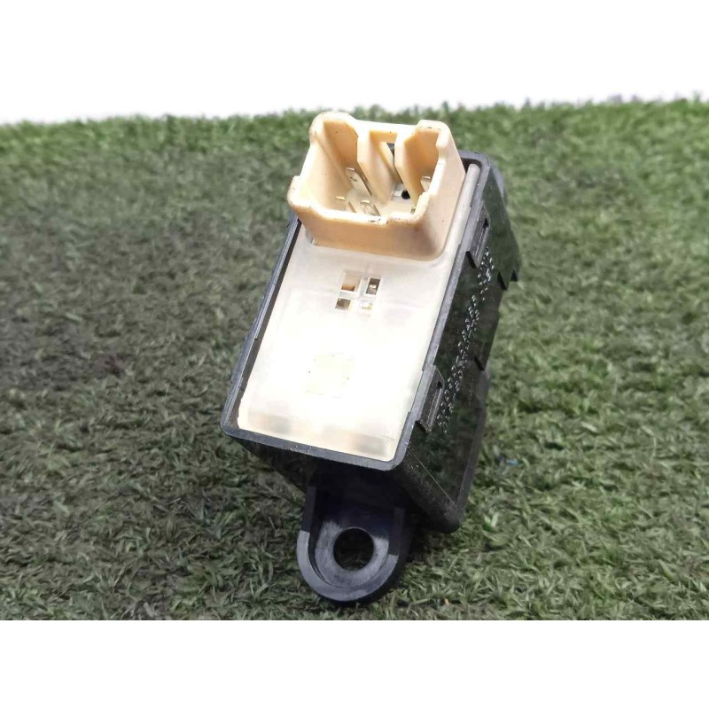 Recambio de mando elevalunas delantero derecho para hyundai atos (mx) 1.0 cat referencia OEM IAM S2LH215S31D-9358006000  