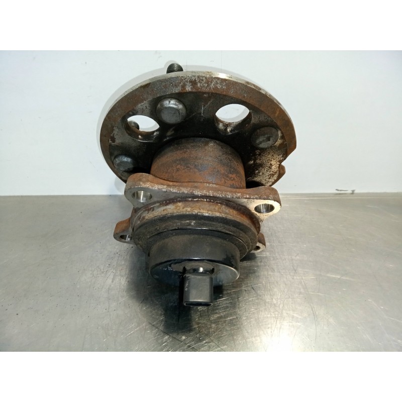 Recambio de mangueta trasera derecha para toyota previa (r30) 2.0 turbodiesel cat referencia OEM IAM RODAMIENTO  