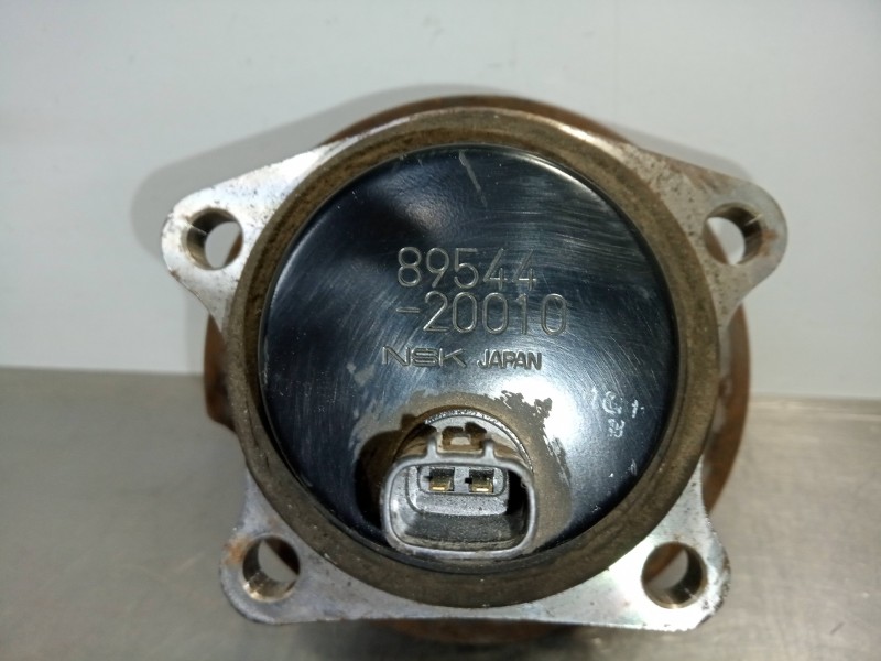 Recambio de mangueta trasera izquierda para toyota previa (r30) 2.0 turbodiesel cat referencia OEM IAM RODAMIENTO  