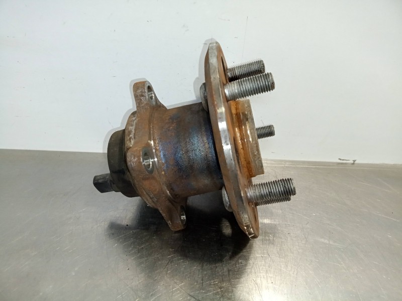 Recambio de mangueta trasera izquierda para toyota previa (r30) 2.0 turbodiesel cat referencia OEM IAM RODAMIENTO  