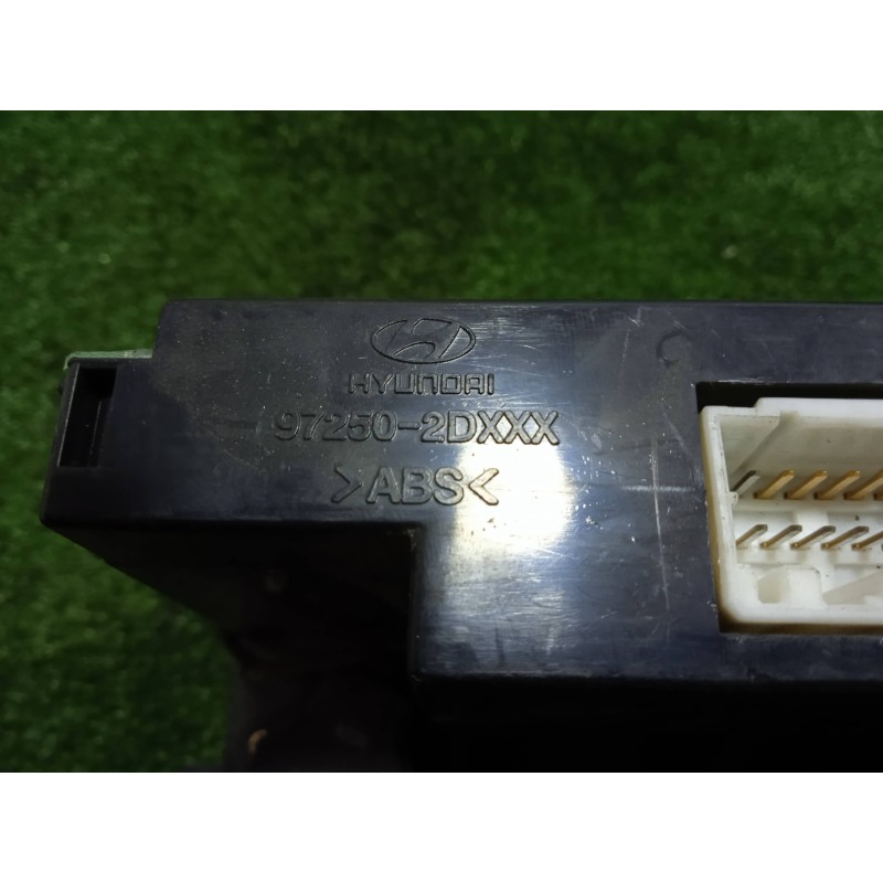Recambio de mando climatizador para hyundai elantra referencia OEM IAM 972502DXXX  