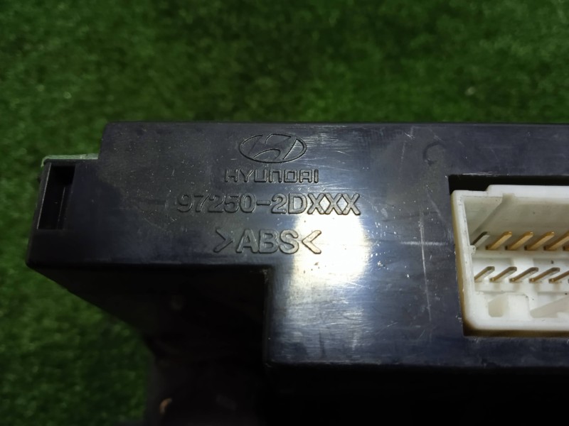 Recambio de mando climatizador para hyundai elantra referencia OEM IAM 972502DXXX  