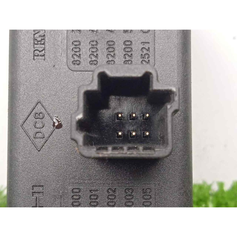 Recambio de warning para renault megane iii berlina 5 p 1.6 16v referencia OEM IAM 88300005  