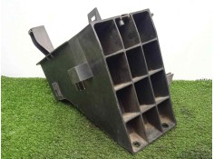 Recambio de moldura para peugeot satelis ii 125 referencia OEM IAM 1177074300 CAJA BATERIA  2