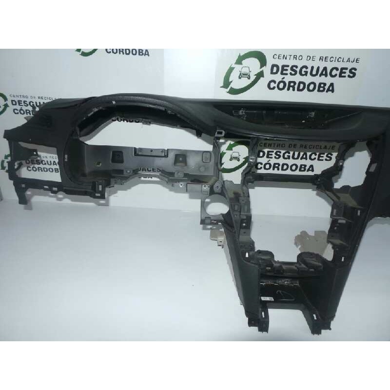 Recambio de salpicadero para subaru legacy kombi/outback b14 2.0 diesel cat referencia OEM IAM   