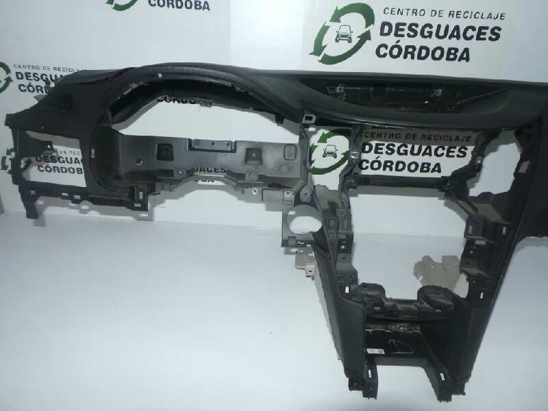 Recambio de salpicadero para subaru legacy kombi/outback b14 2.0 diesel cat referencia OEM IAM   