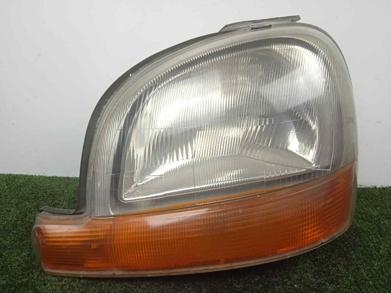 Recambio de faro izquierdo para renault kangoo 4x4 1.9 dti diesel referencia OEM IAM  98-03 
