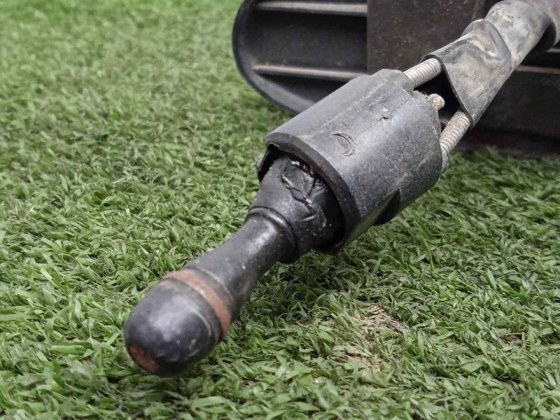 Recambio de retrovisor derecho para peugeot 309 referencia OEM IAM  MANUAL NEGRO.PLASTICO