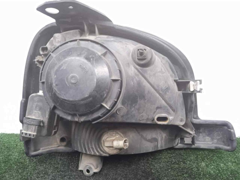 Recambio de faro izquierdo para renault kangoo 4x4 1.9 dti diesel referencia OEM IAM  98-03 