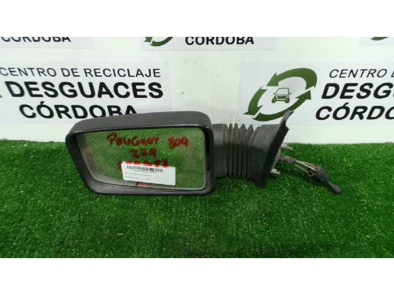 Recambio de retrovisor izquierdo para peugeot 309 referencia OEM IAM  MANUAL NEGRO