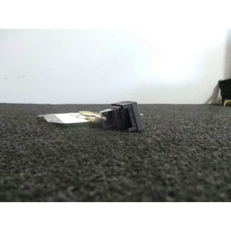 Recambio de mando elevalunas delantero derecho para seat ibiza (6l1) 1.4 16v referencia OEM IAM 6L0959856  