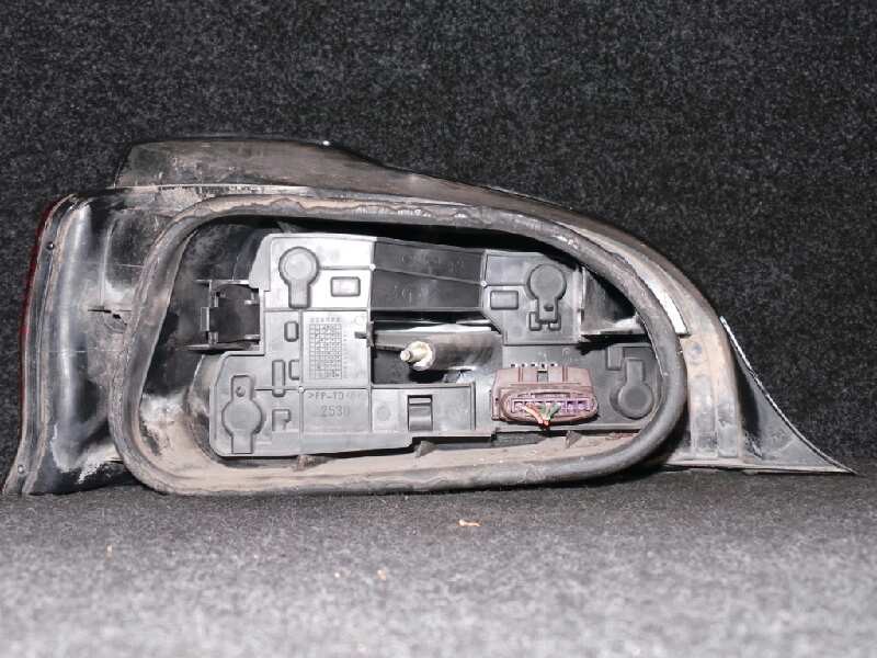 Recambio de piloto trasero derecho para citroën saxo 1.5 diesel referencia OEM IAM   