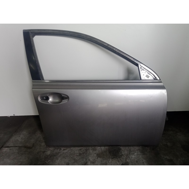 Recambio de puerta delantera derecha para subaru legacy kombi/outback b14 2.0 diesel cat referencia OEM IAM   