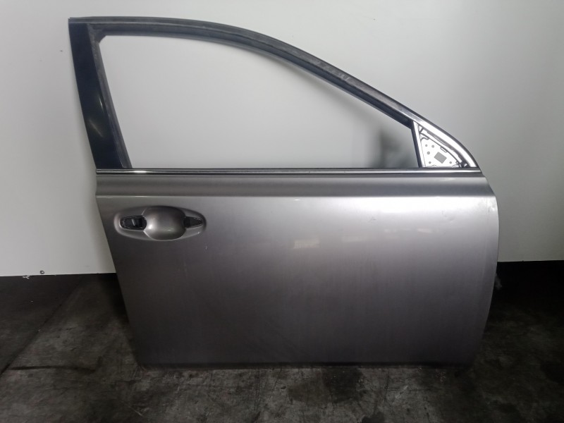 Recambio de puerta delantera derecha para subaru legacy kombi/outback b14 2.0 diesel cat referencia OEM IAM   