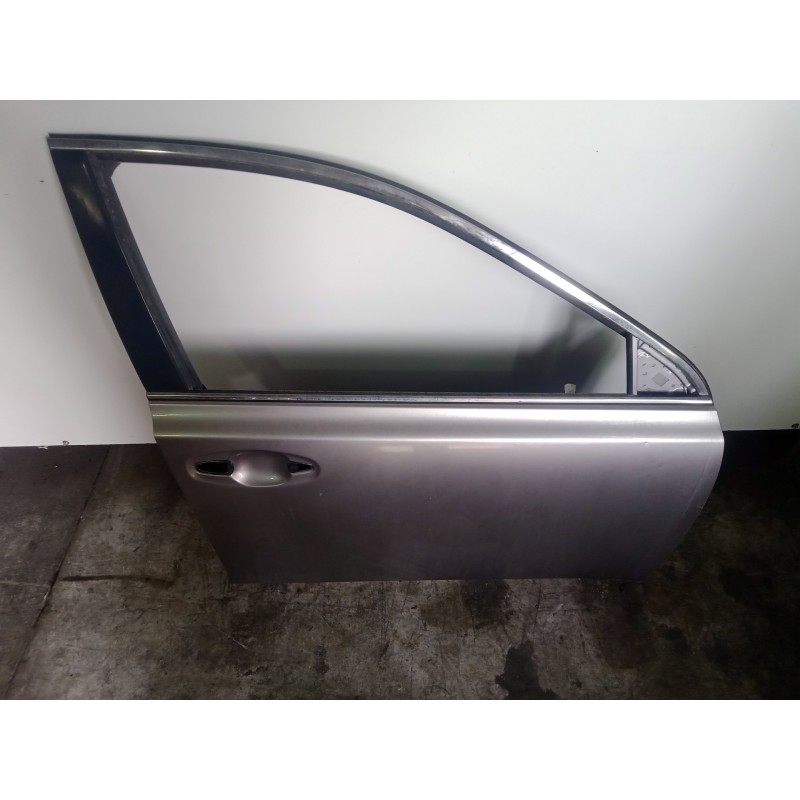 Recambio de puerta delantera derecha para subaru legacy kombi/outback b14 2.0 diesel cat referencia OEM IAM   