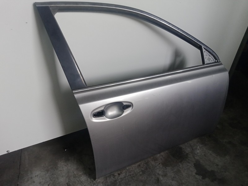 Recambio de puerta delantera derecha para subaru legacy kombi/outback b14 2.0 diesel cat referencia OEM IAM   