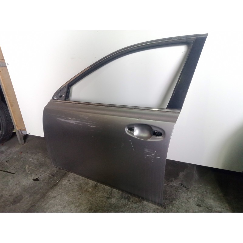Recambio de puerta delantera izquierda para subaru legacy kombi/outback b14 2.0 diesel cat referencia OEM IAM   